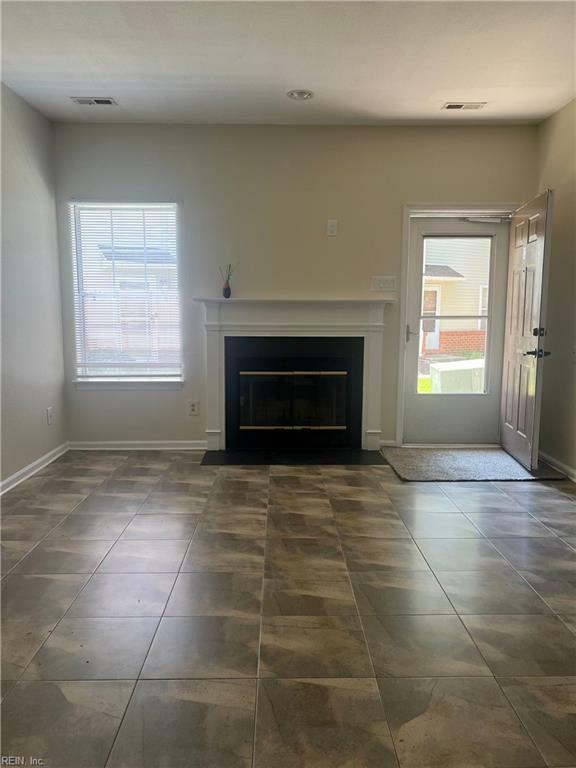 Property Photo: 205 Quarter Trl C VA 23608