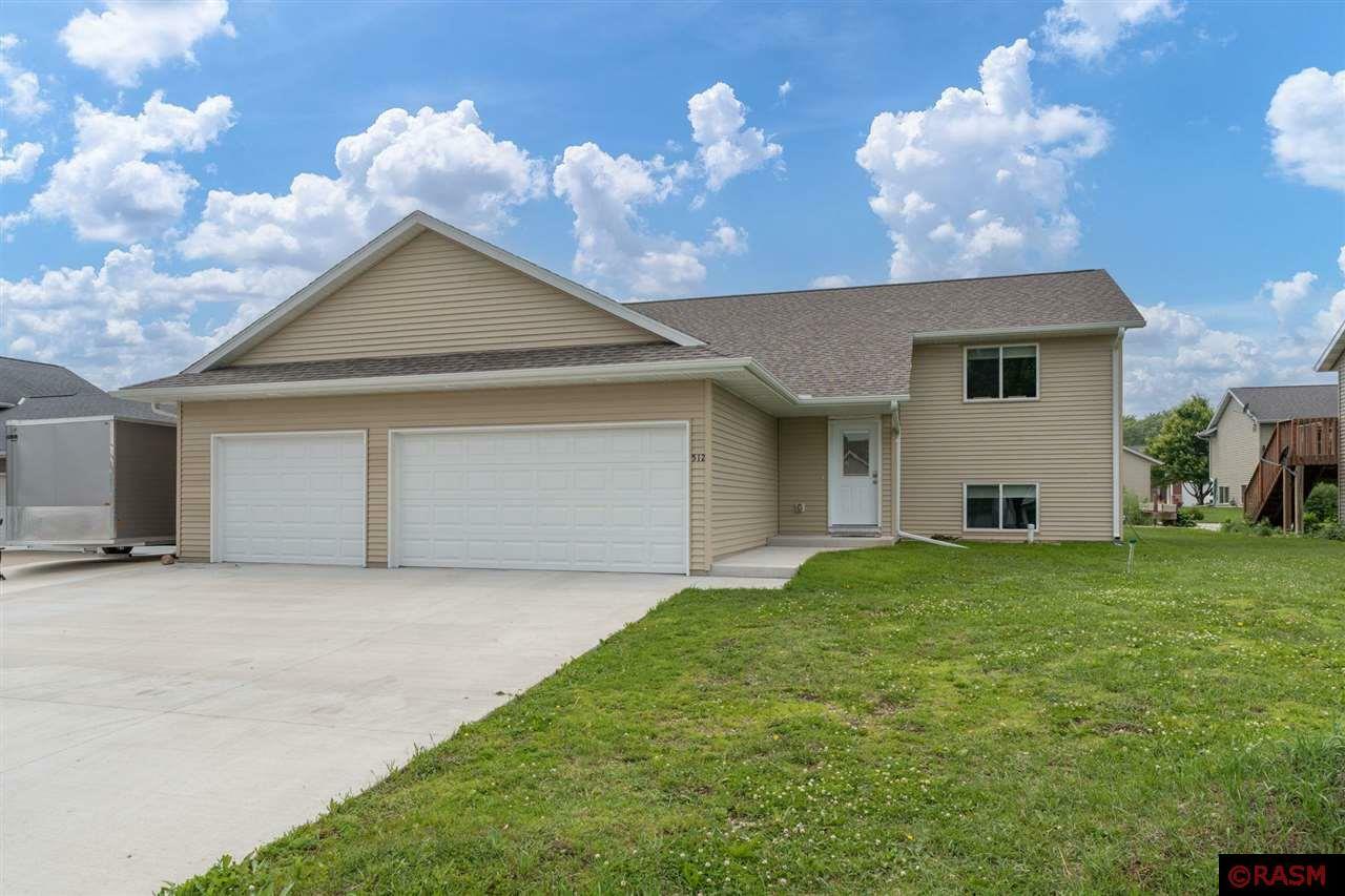 Property Photo: 512 Allyn Circle MN 56048