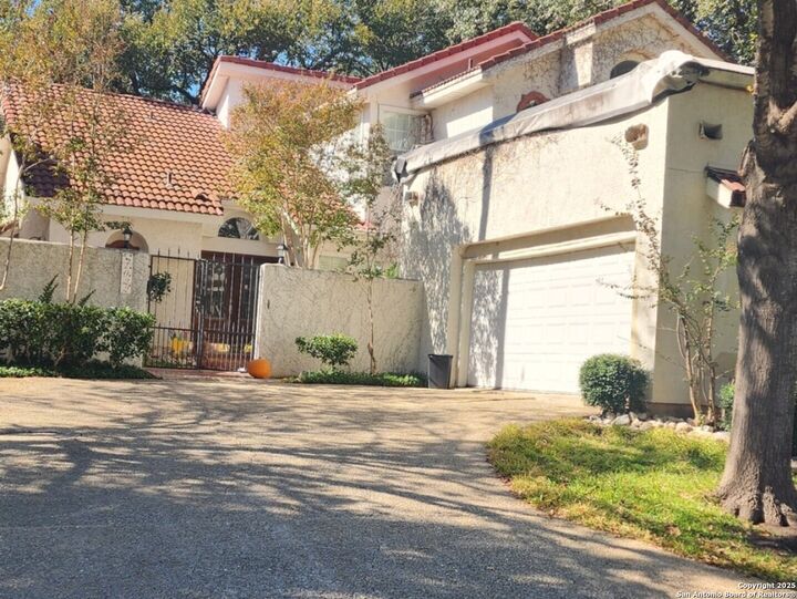 1022 River Glen W  San Antonio TX 78216 photo