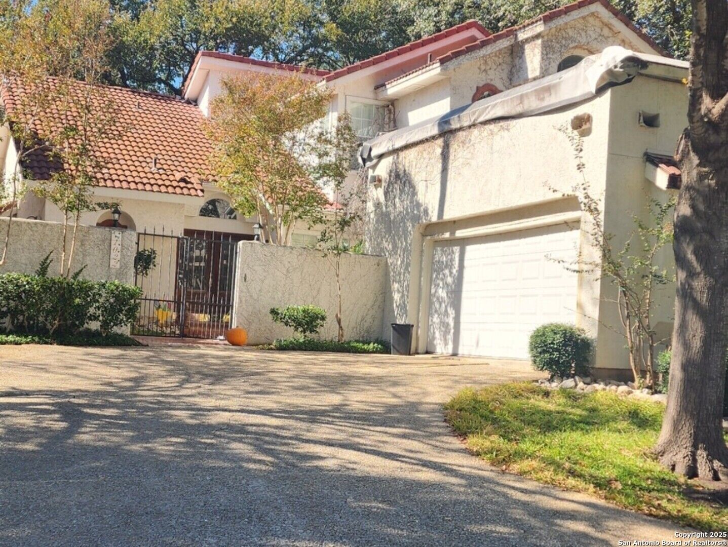 Property Photo: 1022 River Glen W TX 78216