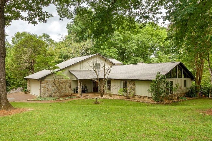 Property Photo: 314 Doubletree Ln AL 35634 - FLORENCE