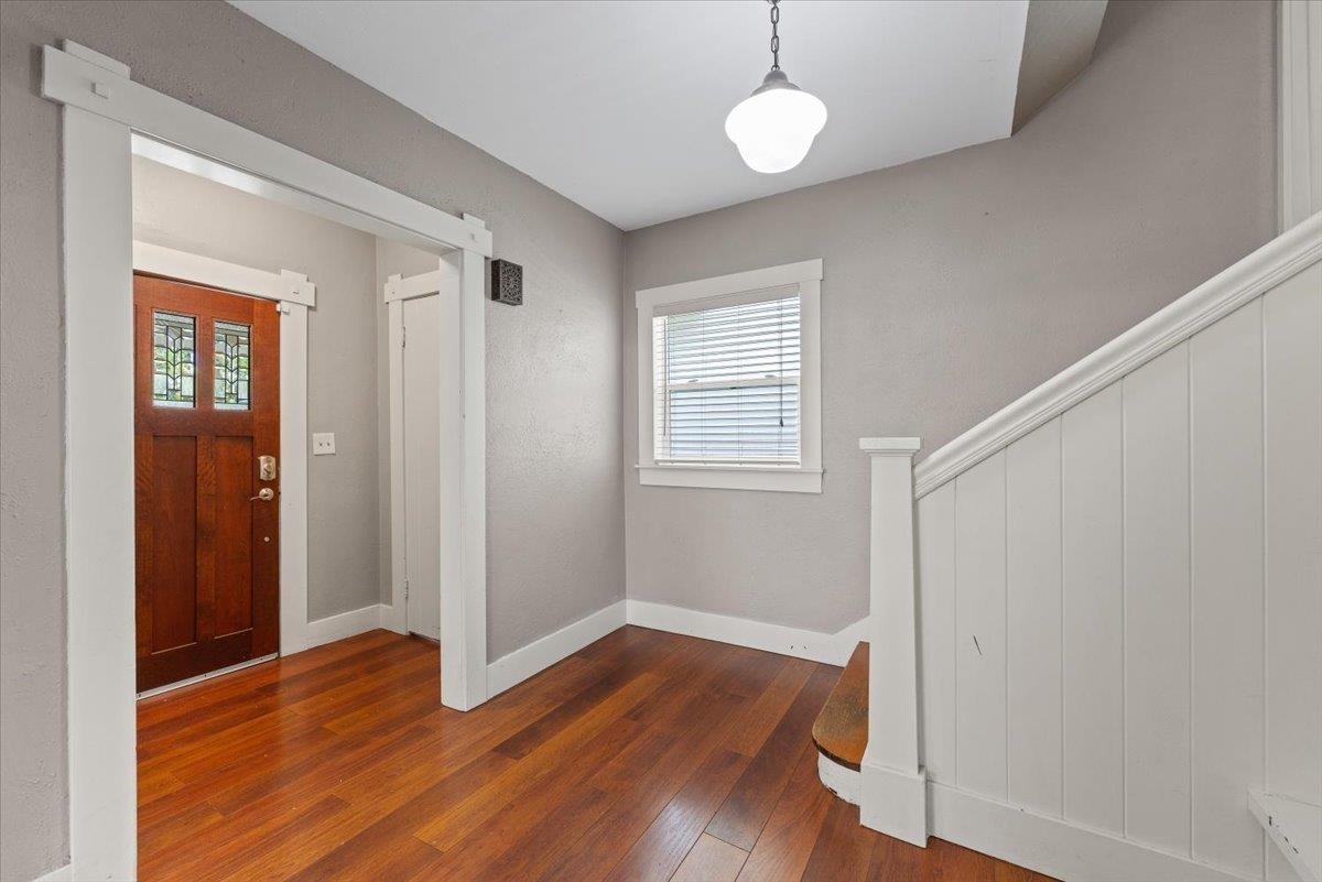 Property Photo: 1007 W 15th Ave WA 99203