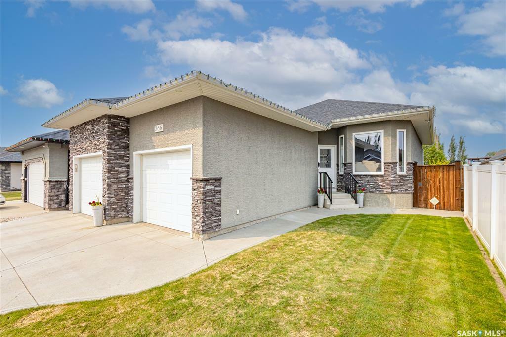 566 Rempel Manor  Saskatoon SK S7T 0J4 photo