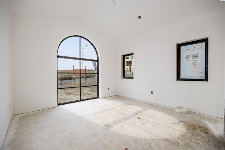 Property Photo:  2883 Savanna Ave  WA 99352 