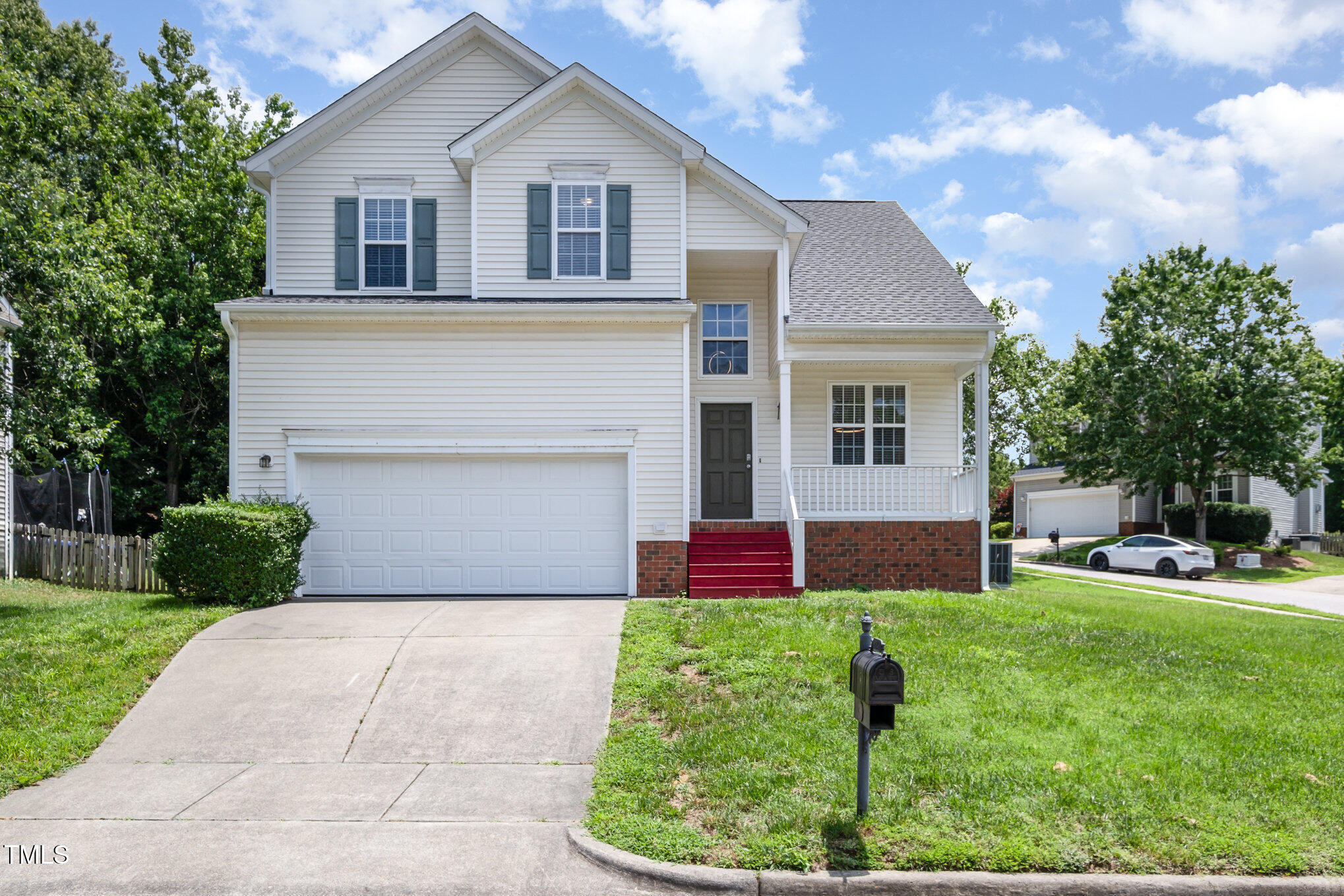 Property Photo:  2241 Spruce Shadows Lane  NC 27614 