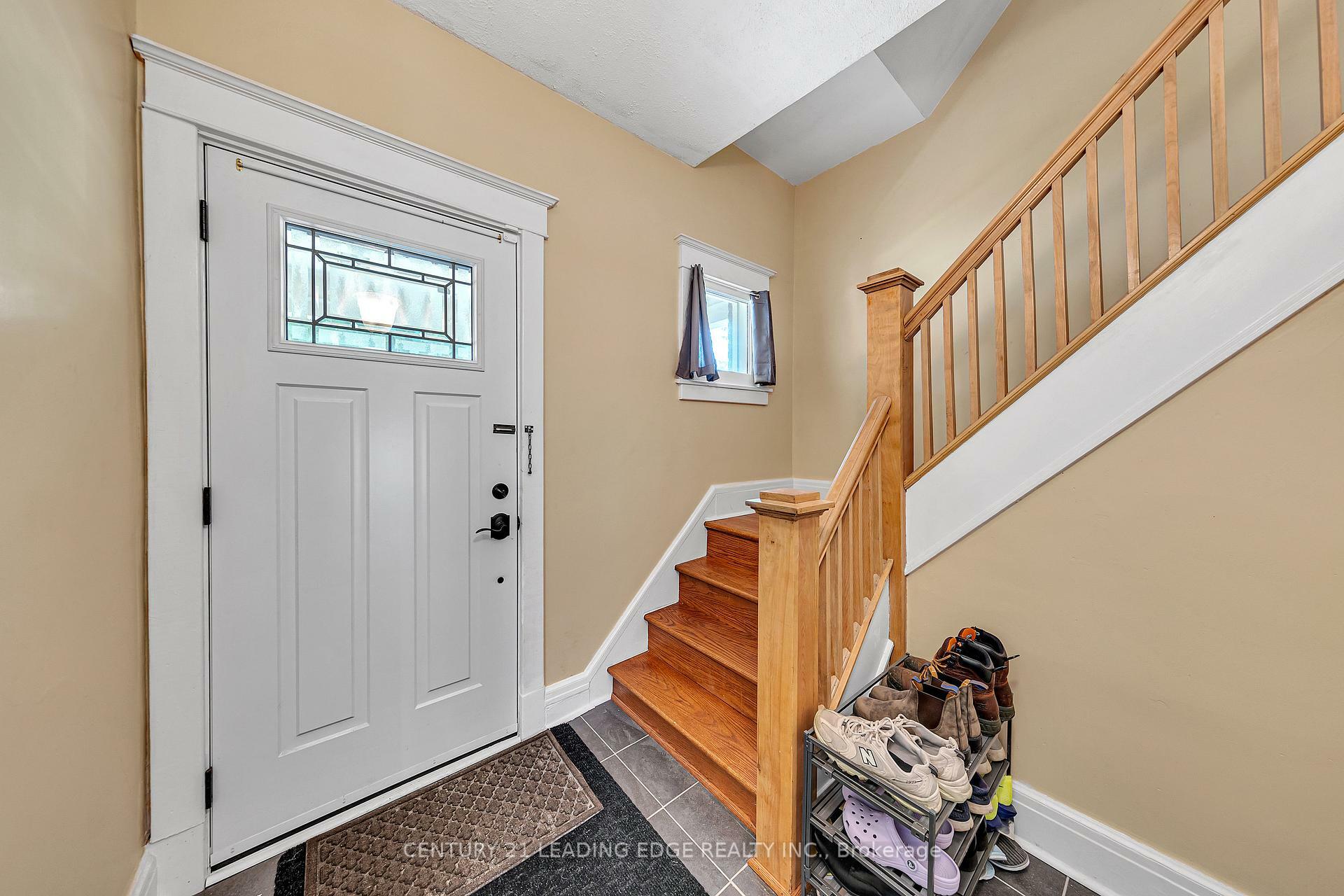 Property Photo:  75 Oshawa Boulevard N  ON L1G 5S4 
