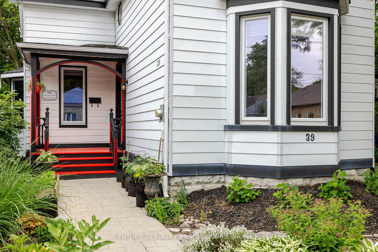Property Photo: 39 Miles Street ON N5Y 2T7