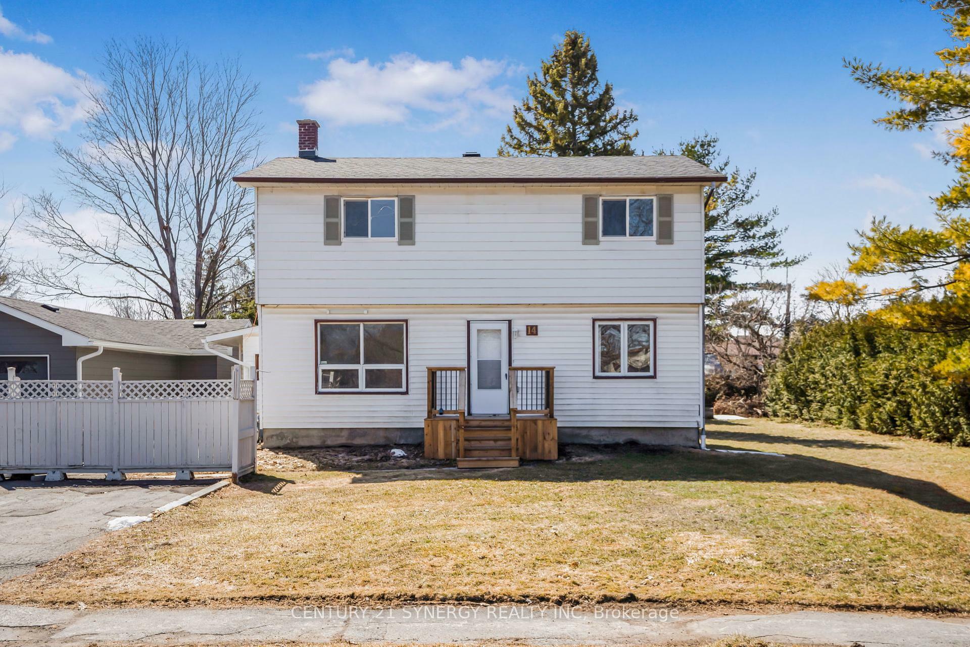 Photo de la propriété: 14 Johnwoods Street ON K2S 1B9