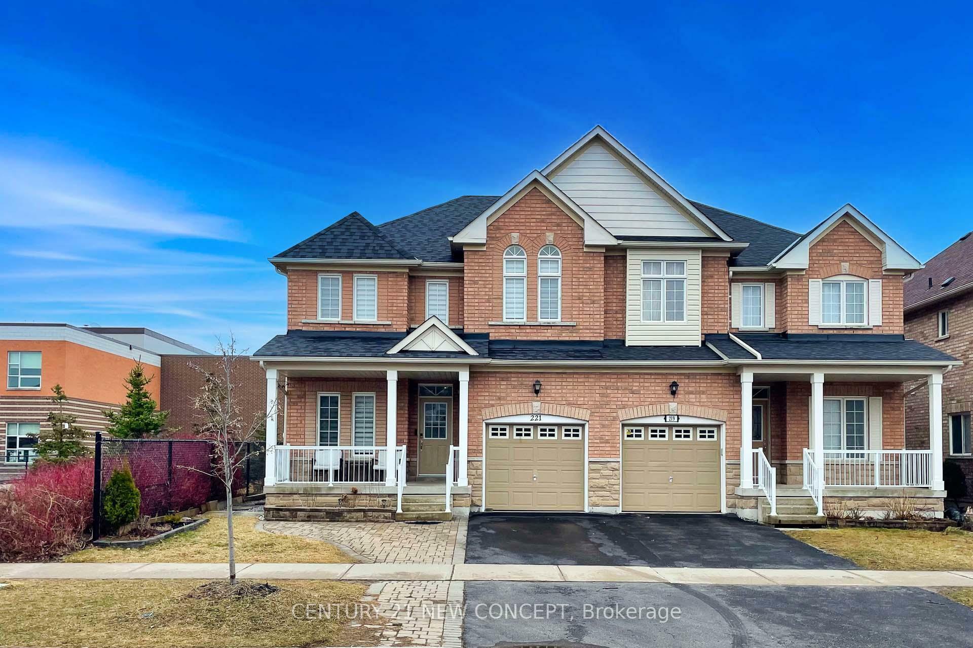221 Old Colony Road  Richmond Hill ON L4E 5B9 photo