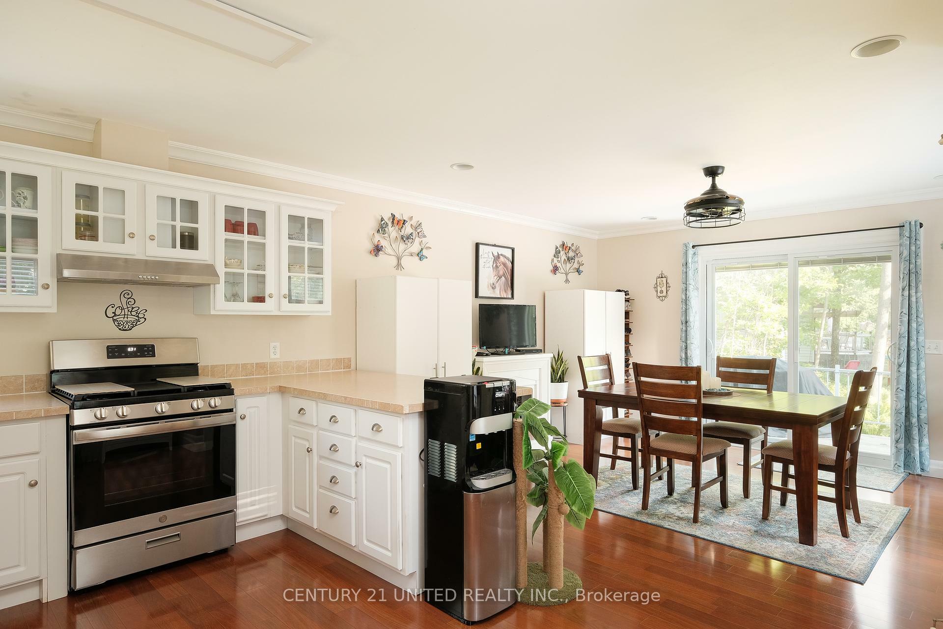Property Photo: 4 Rollies Bay Road E ON K0L 1R0