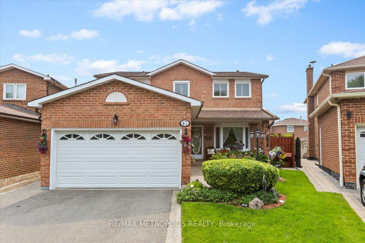 Property Photo: 42 Silverstream Road ON L6Z 3W4