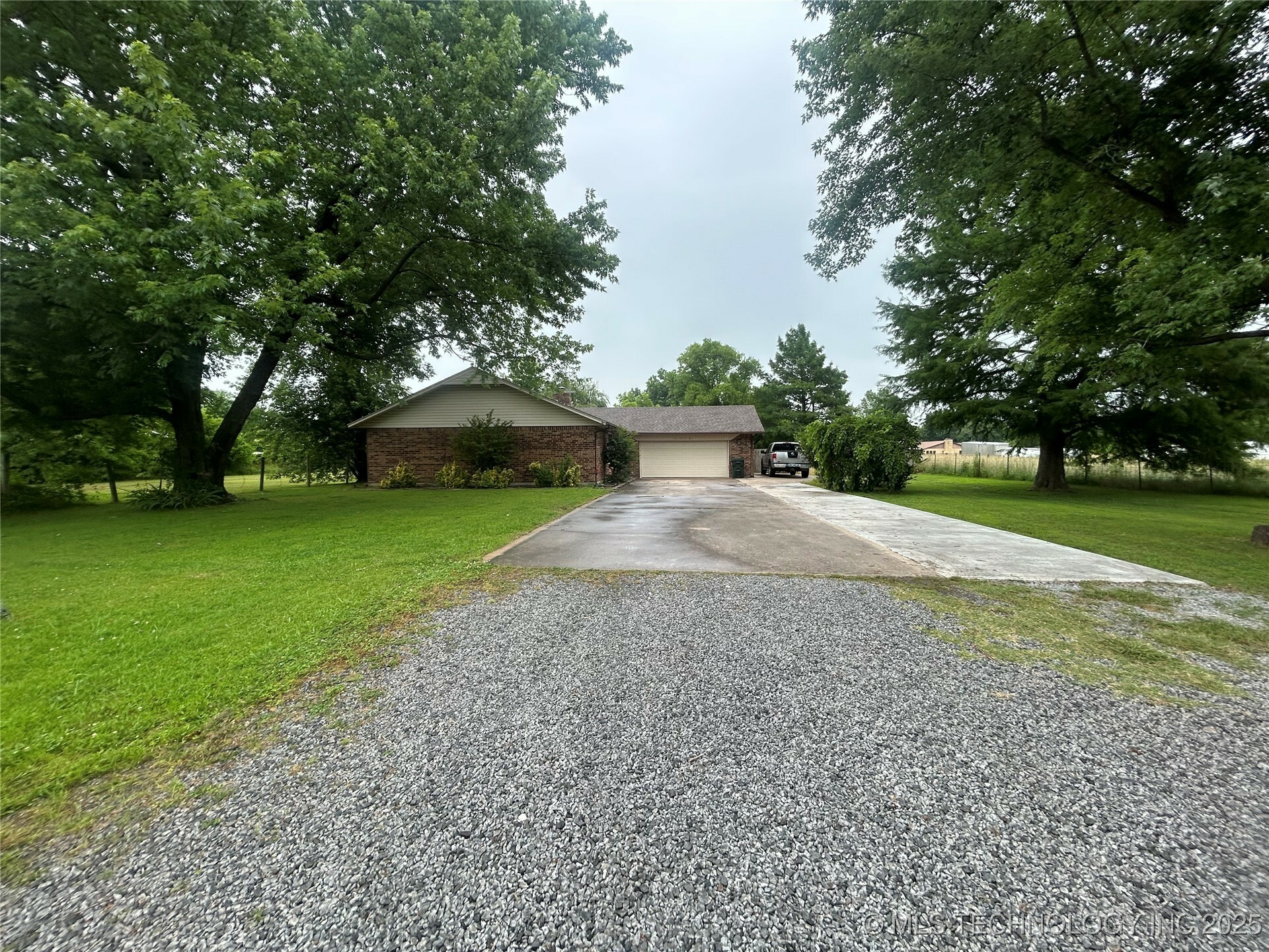 Property Photo: 1712 Turner Street OK 74403