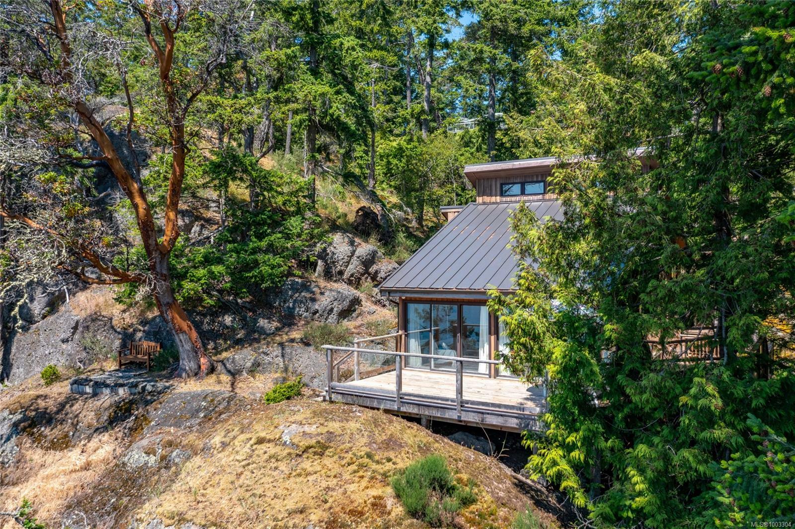 Property Photo: 3803 Cutlass Crt BC V0N 2M2