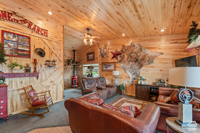 Property Photo: 1665 E 1200 N UT 84647