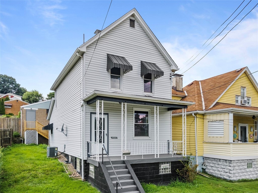Property Photo: 4506 Bowes Ave PA 15122