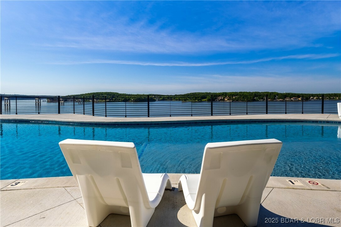 100 Blue Heron Hill 105  Lake Ozark MO 65049 photo
