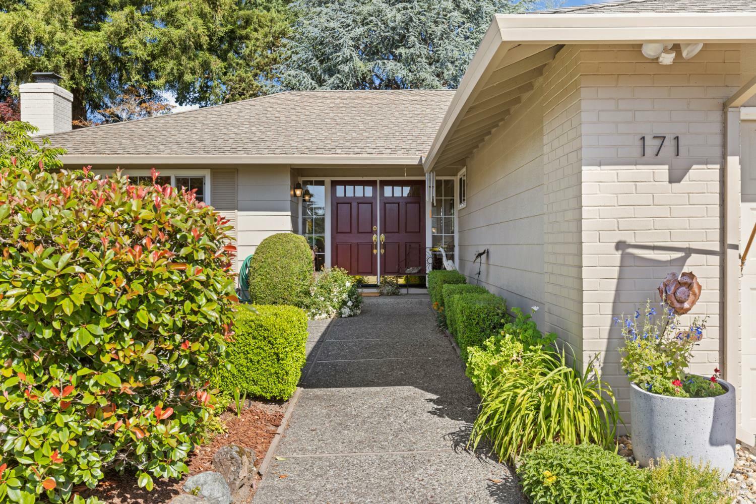 Property Photo: 171 Oak Shadow Drive CA 95409