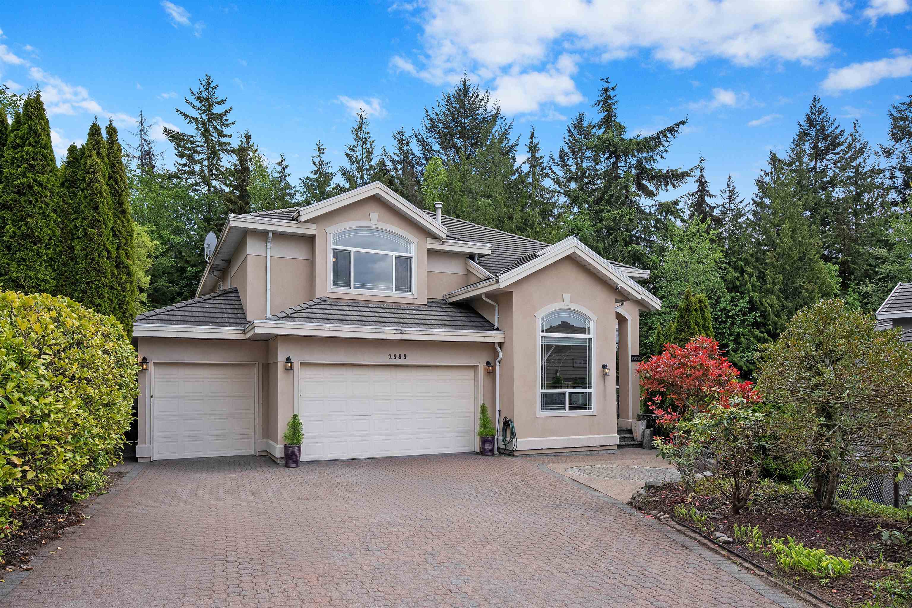 Property Photo: 2989 Forestridge Place BC V3E 3M6
