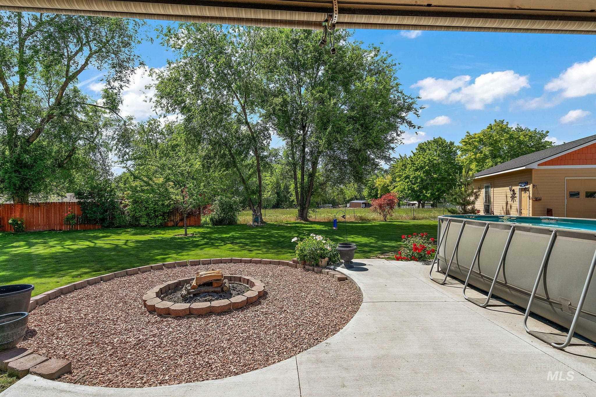 Property Photo: 17081 N Midsummers Lane ID 83687