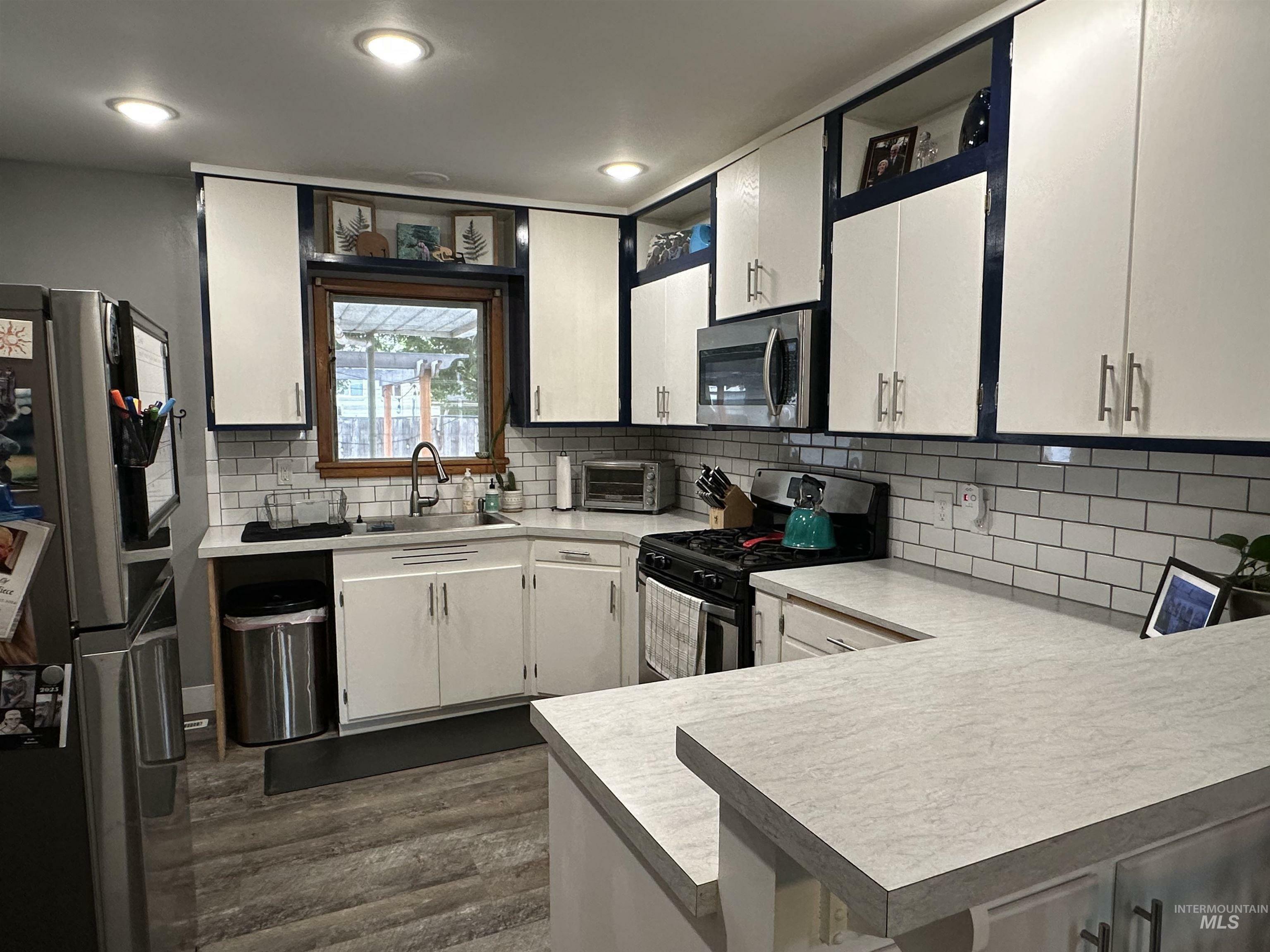 Property Photo:  821 3rd Street  ID 83501 