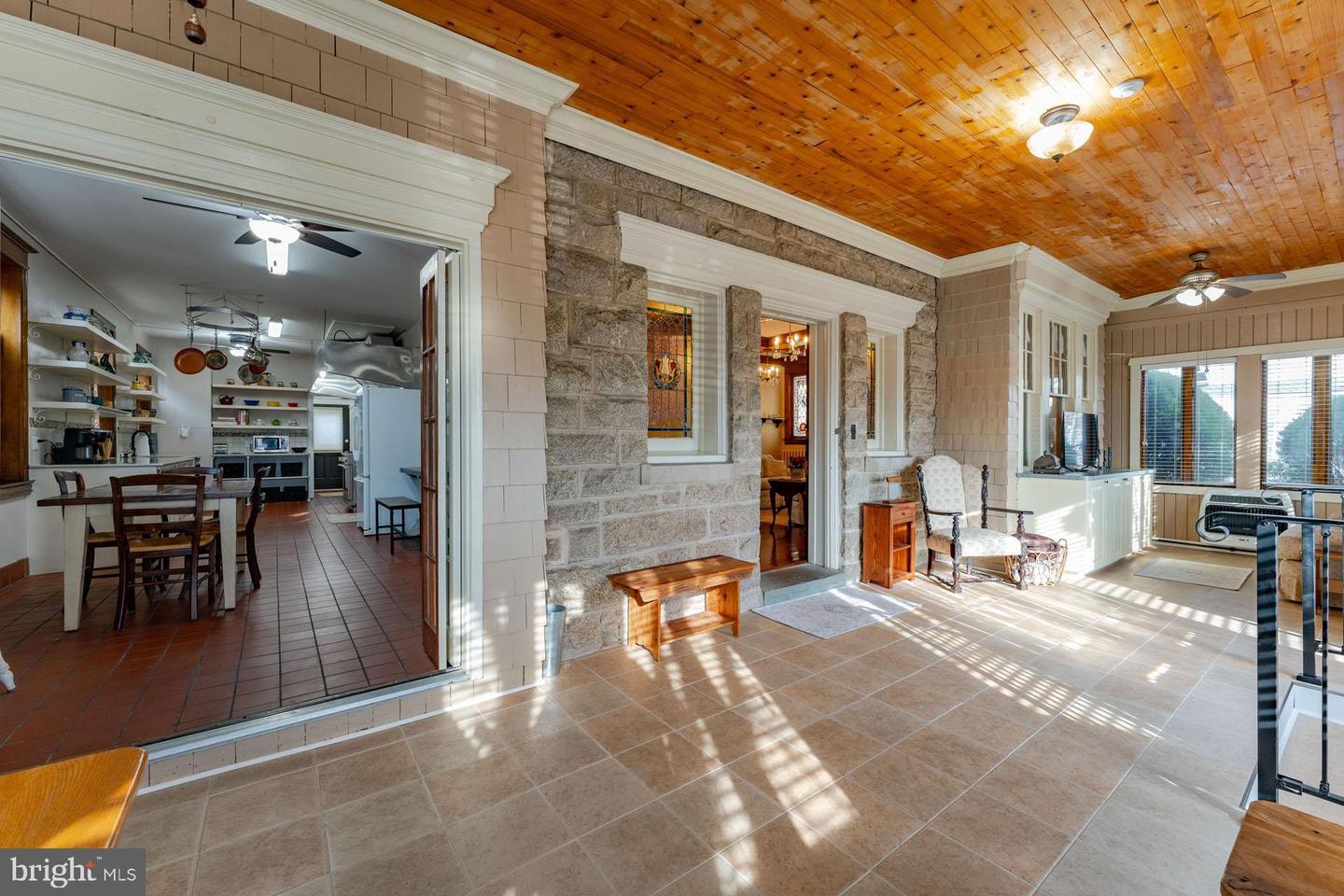 Property Photo: 825 Bay Avenue NJ 08244