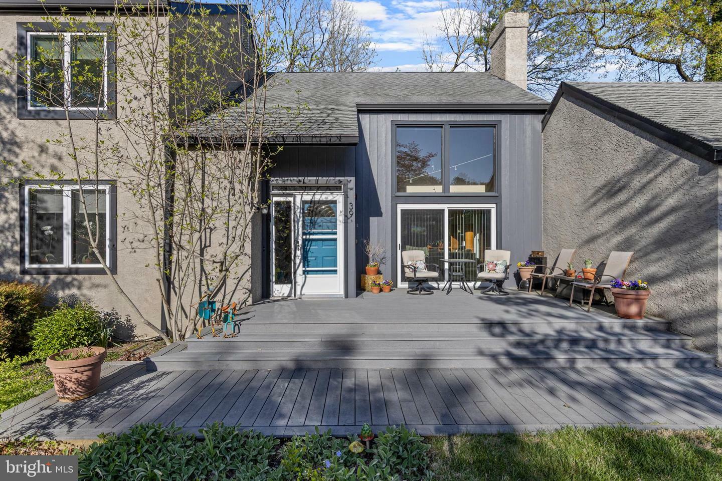 Property Photo:  39 Haymarket Lane  PA 19010 