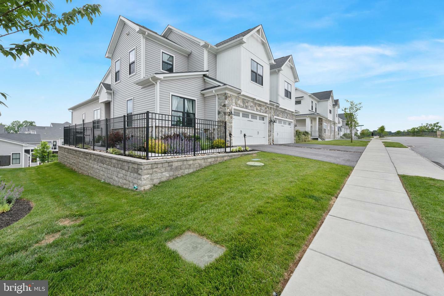 Property Photo: 688 Appaloosa Road PA 19335