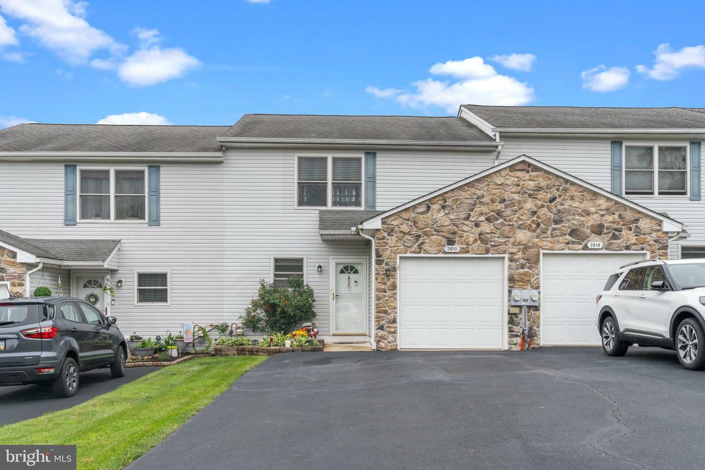 Property Photo: 2610 Daniels Lane PA 18951
