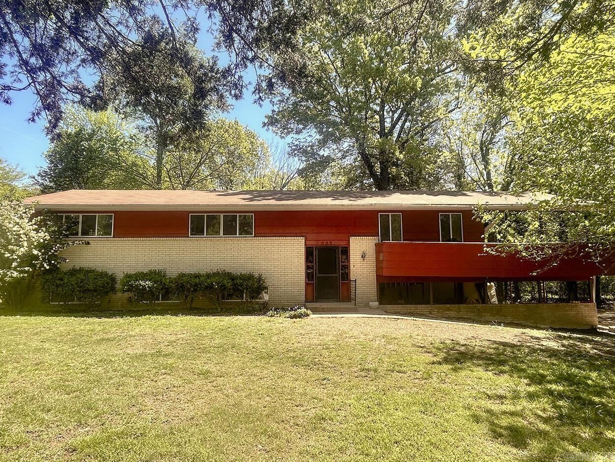 Property Photo: 203 Richwood Drive AR 72653