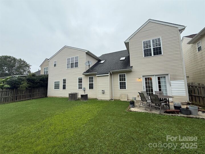 Property Photo: 11042 Woods Corner Court NC 28277