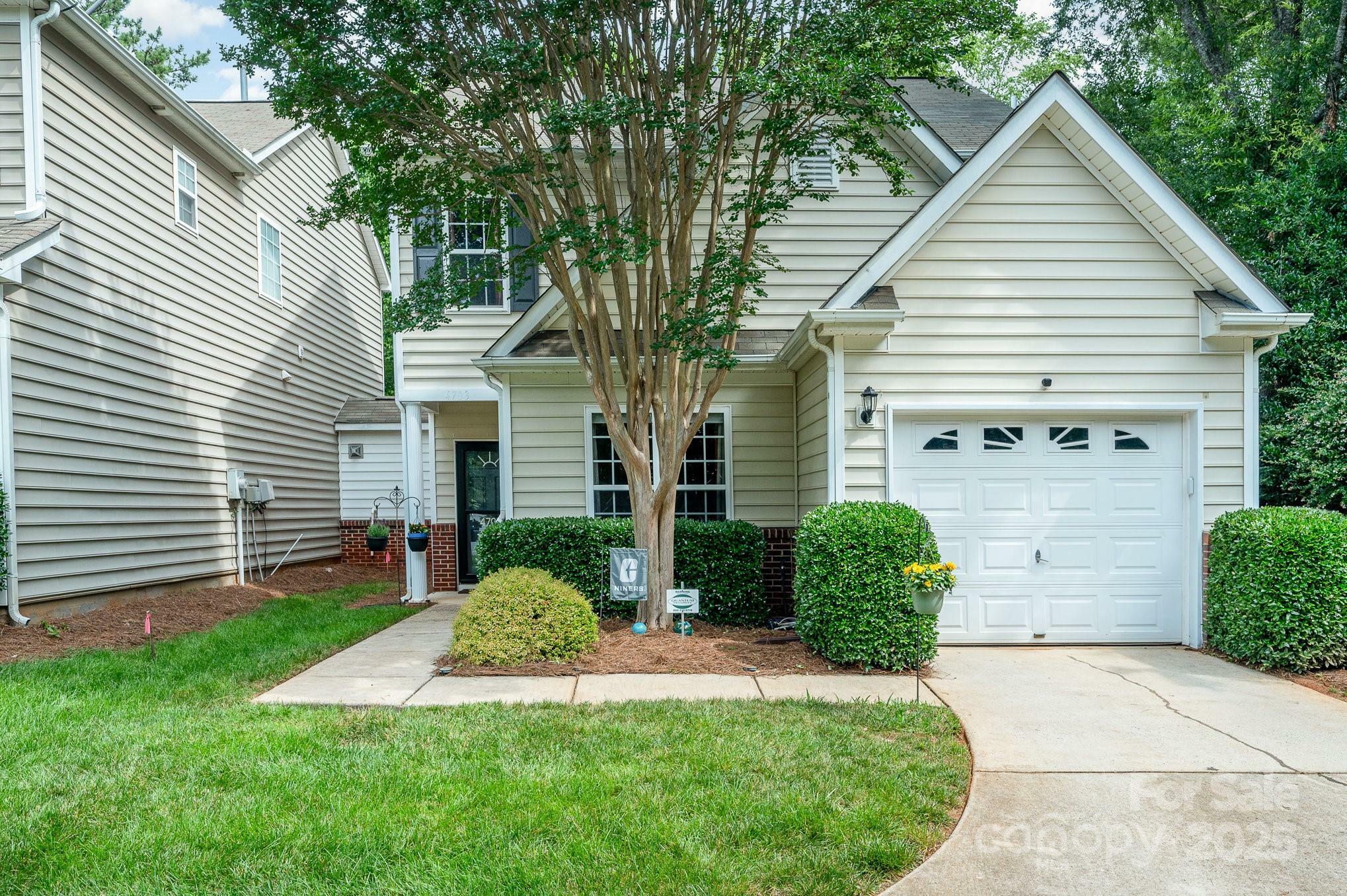 Property Photo: 4703 David Cox Road NC 28269