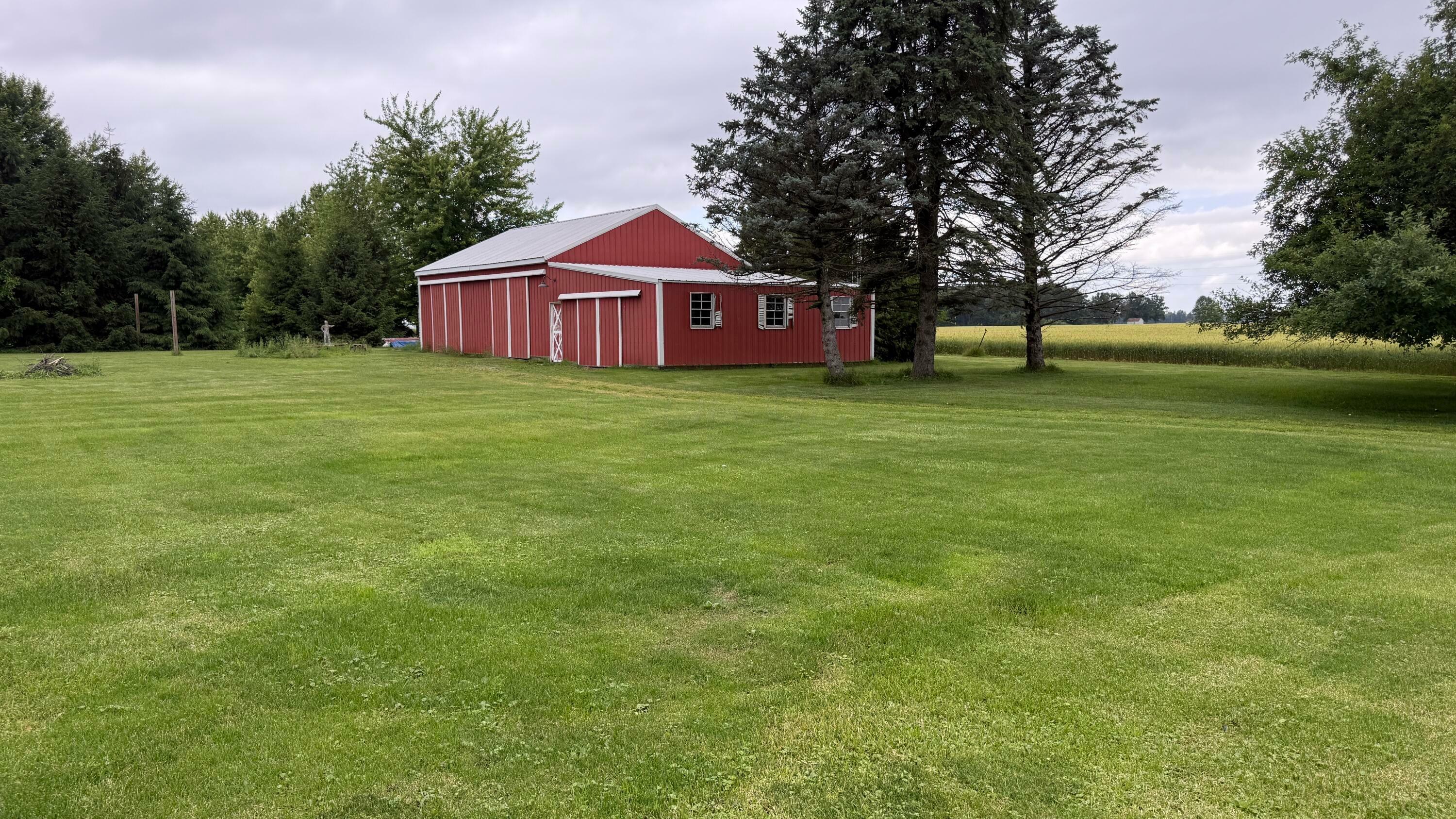 Property Photo: 29729 Schofield Road OH 43344