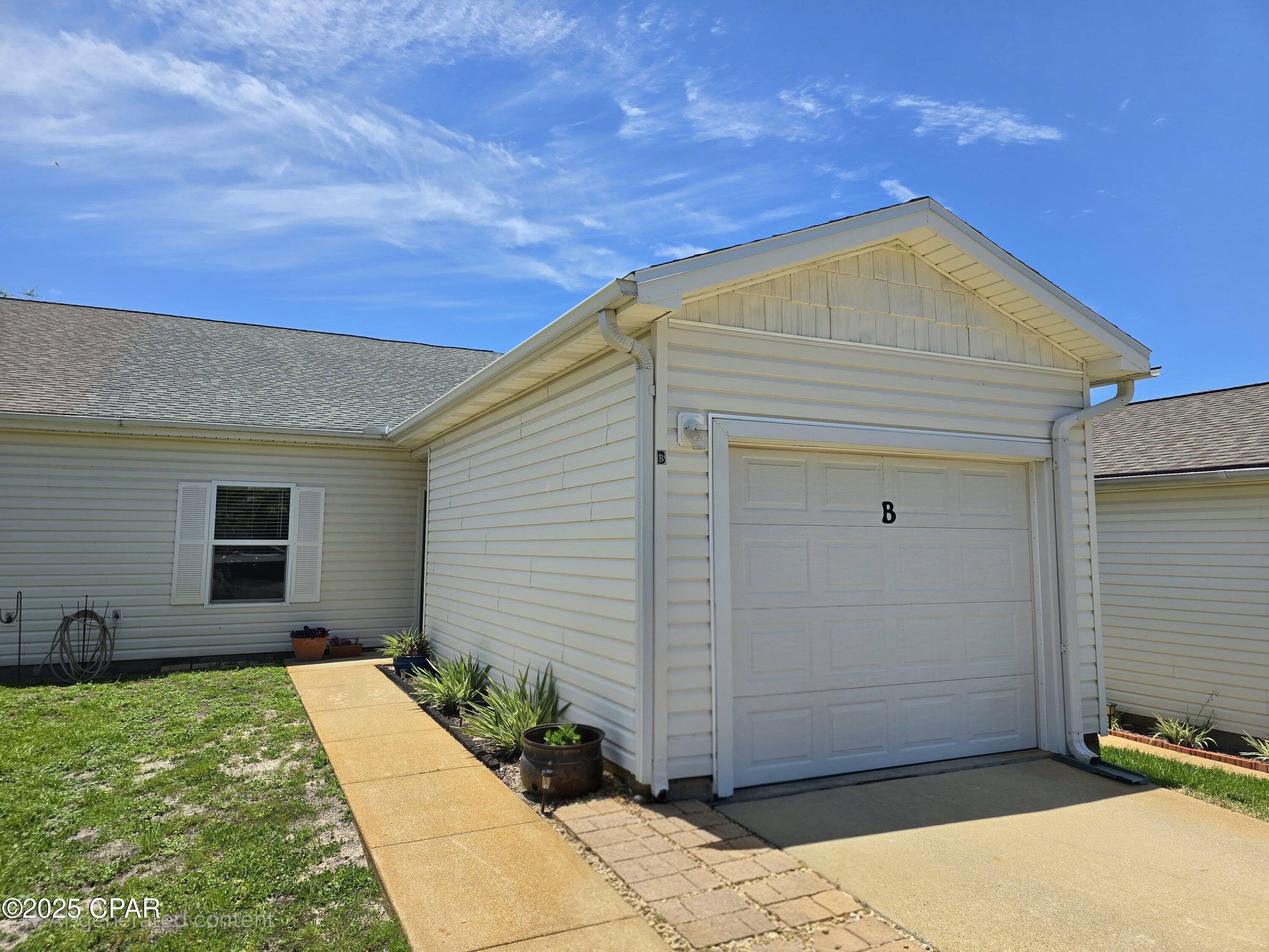 Property Photo:  1131 Balboa Avenue B  FL 32401 