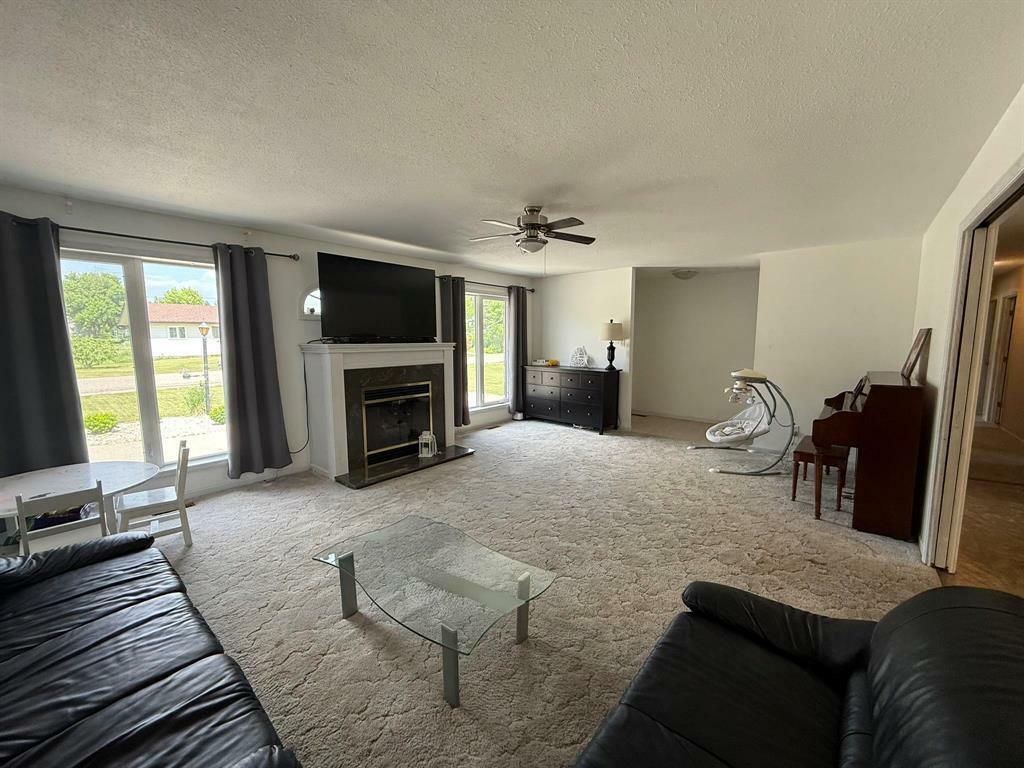 Property Photo: 360 Gimby Street MB R0K 0L0