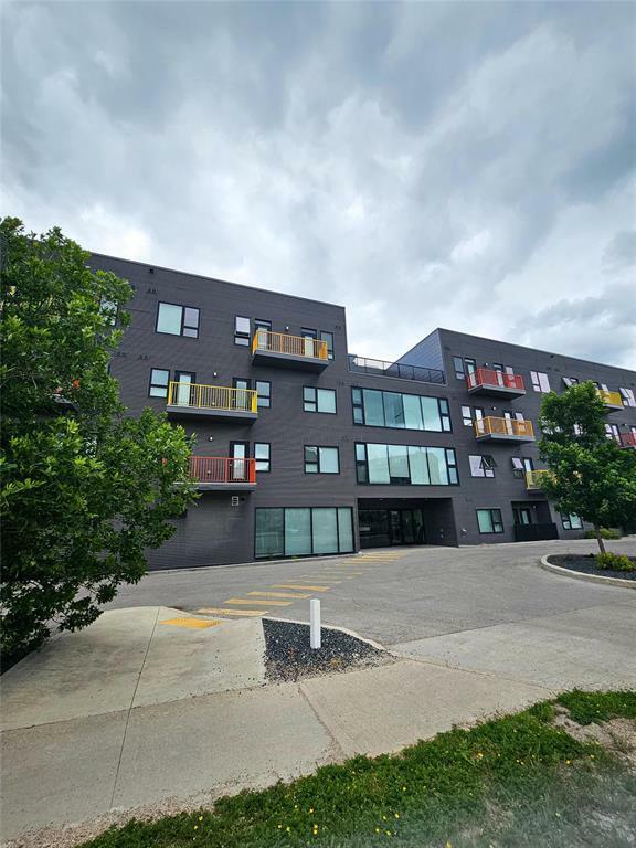 Property Photo: 2300 Pembina Highway MB R3T 2H3