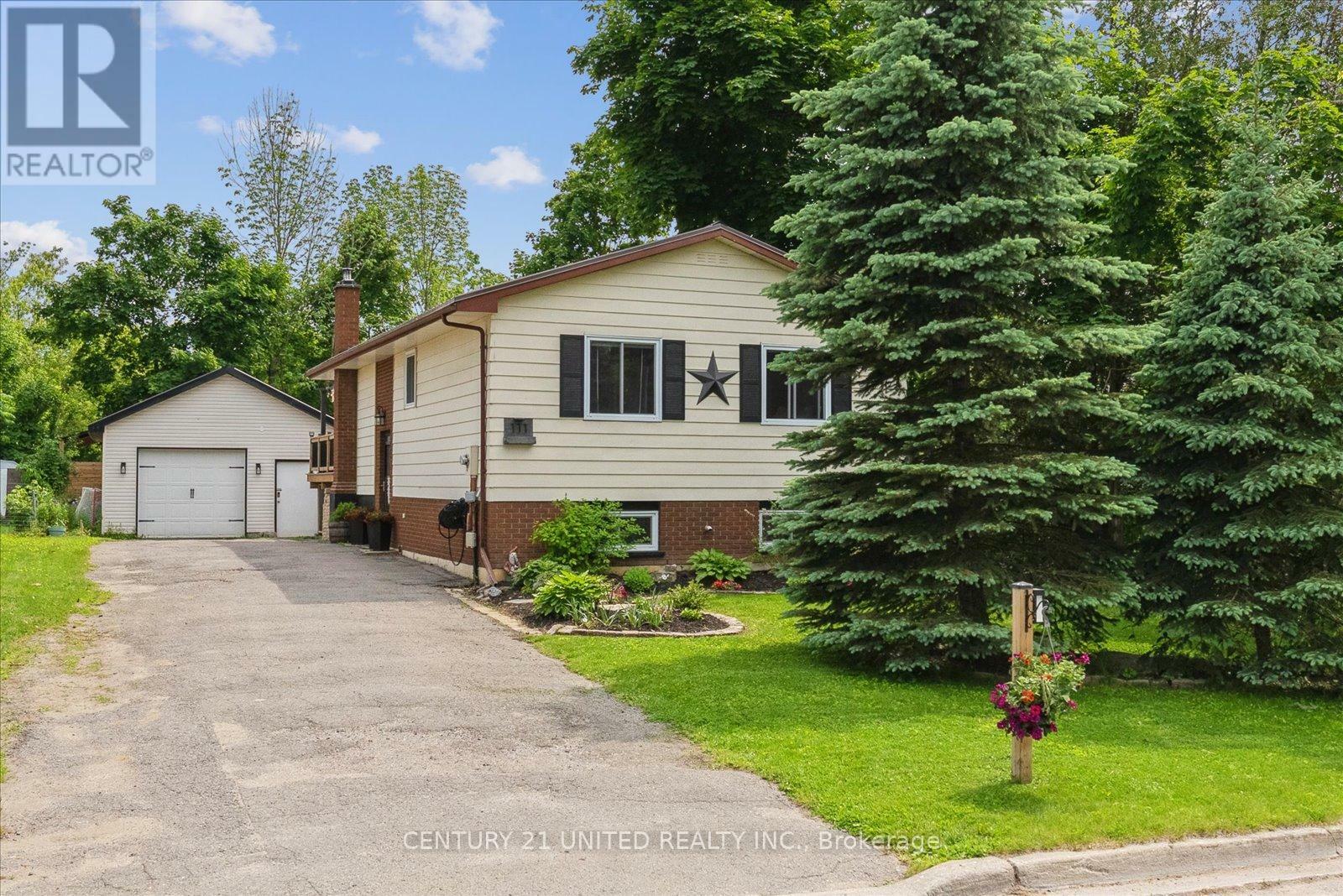 Property Photo: 111 Albert Street ON K0L 2H0