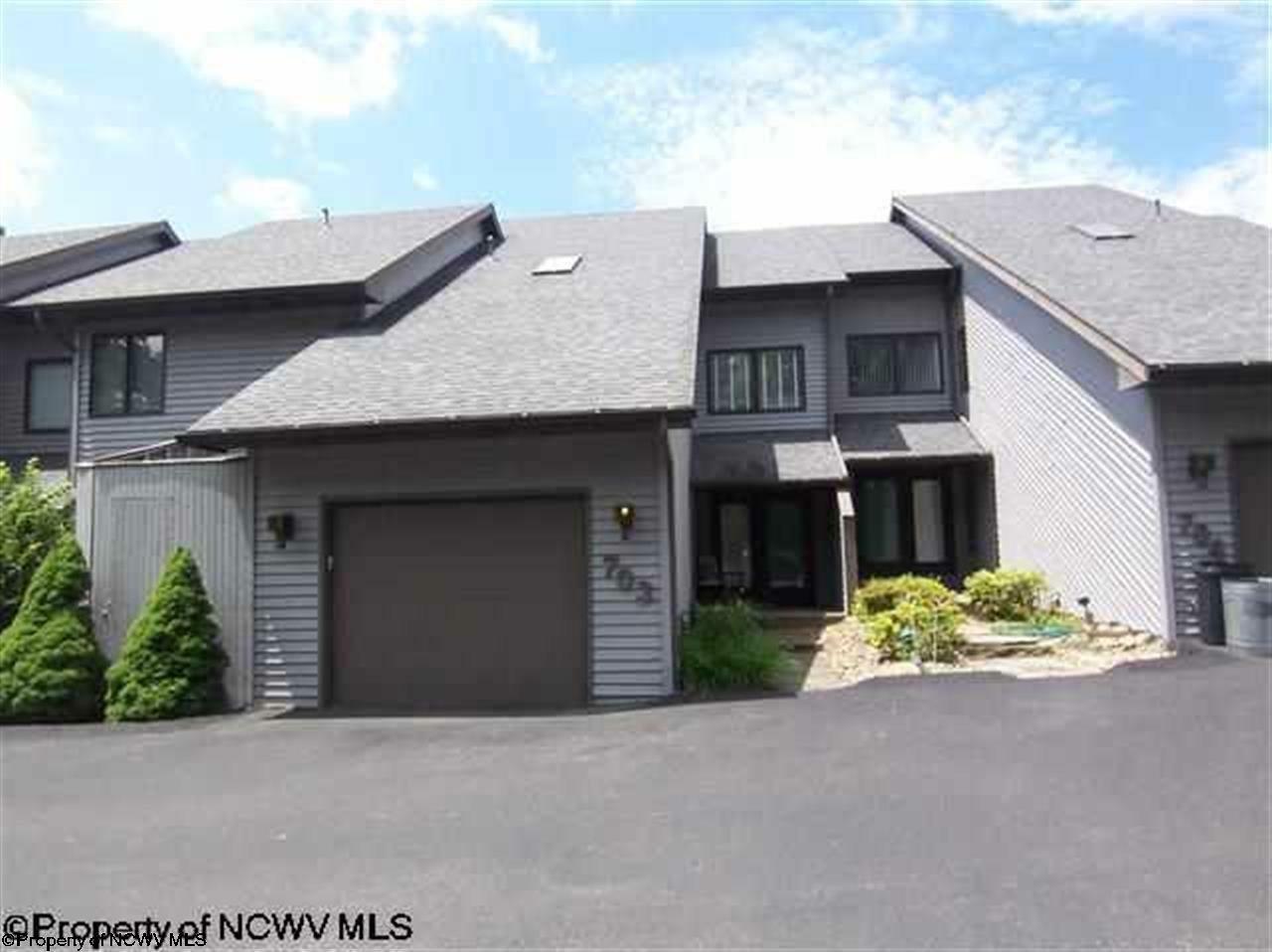 Property Photo: 703 Lakeview Estates WV 26508