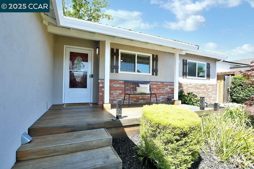Property Photo: 2006 Rainier Drive CA 94553