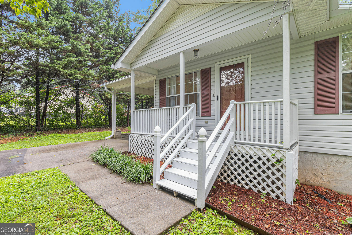 Property Photo: 1161 Gardner Springs Road SE GA 30103