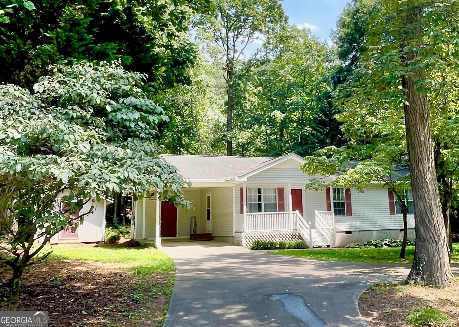 Property Photo:  1161 Gardner Springs Road SE  GA 30103 