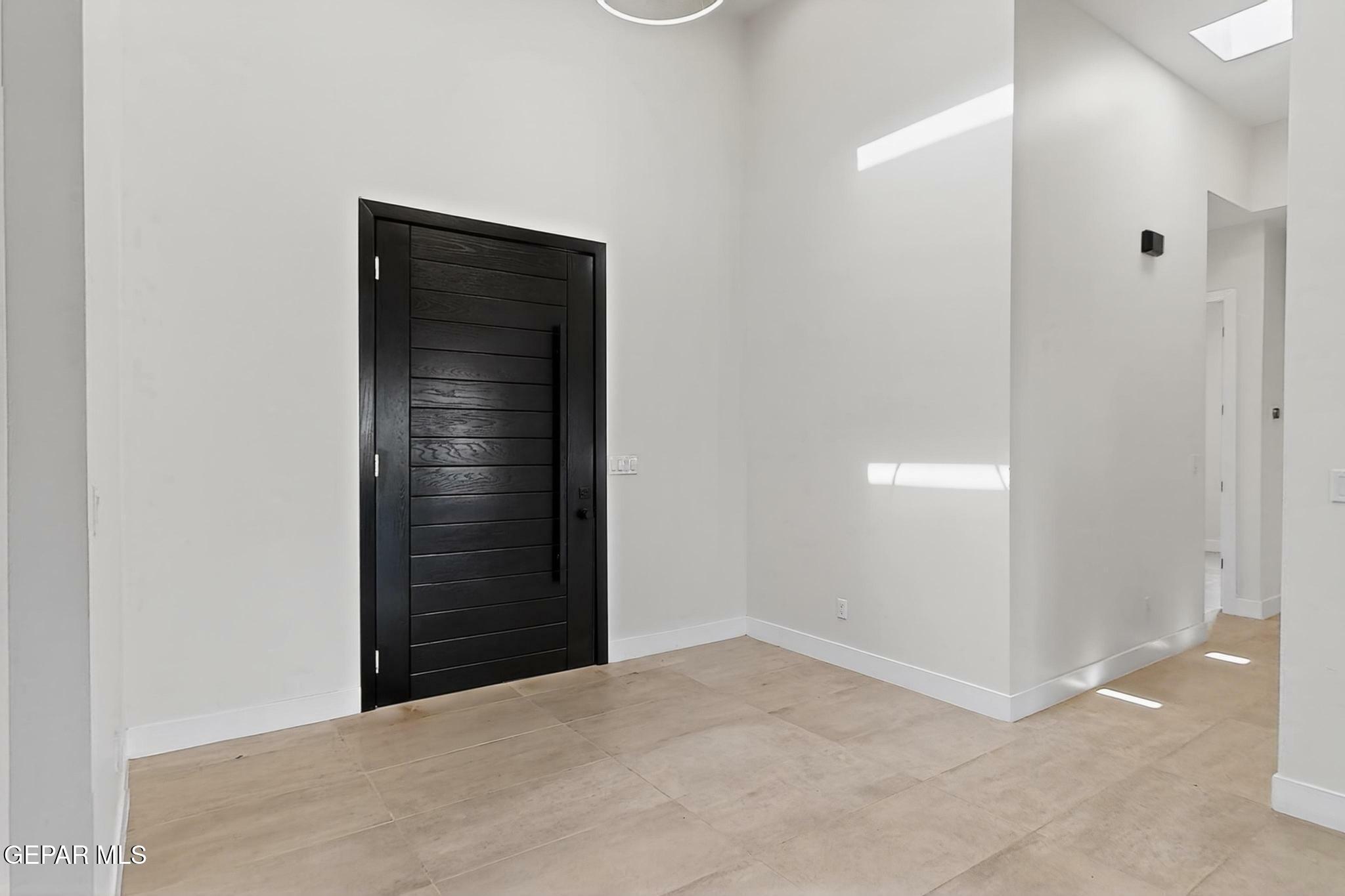 Property Photo: 317 Rio De Jazmin Circle TX 79932