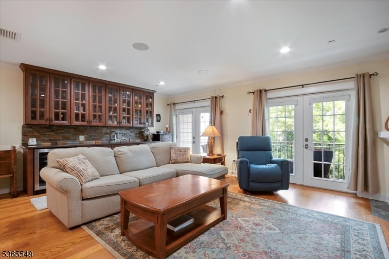 Property Photo: 4 Lowell Ct NJ 07666