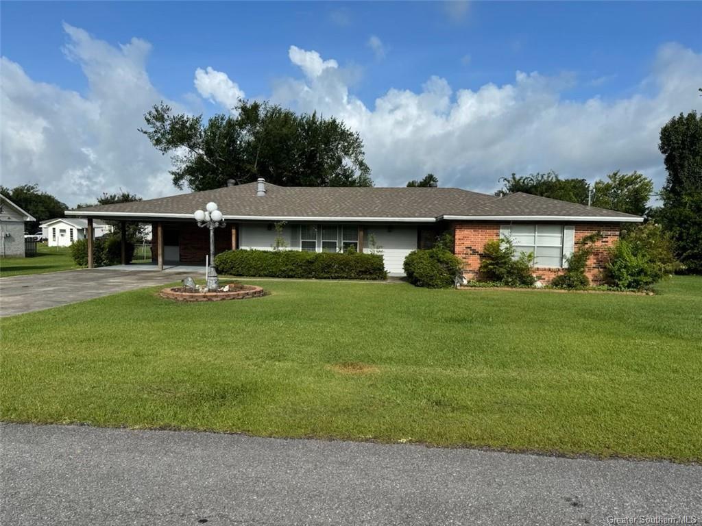 Property Photo:  327 Andrus Loop  LA 70611 