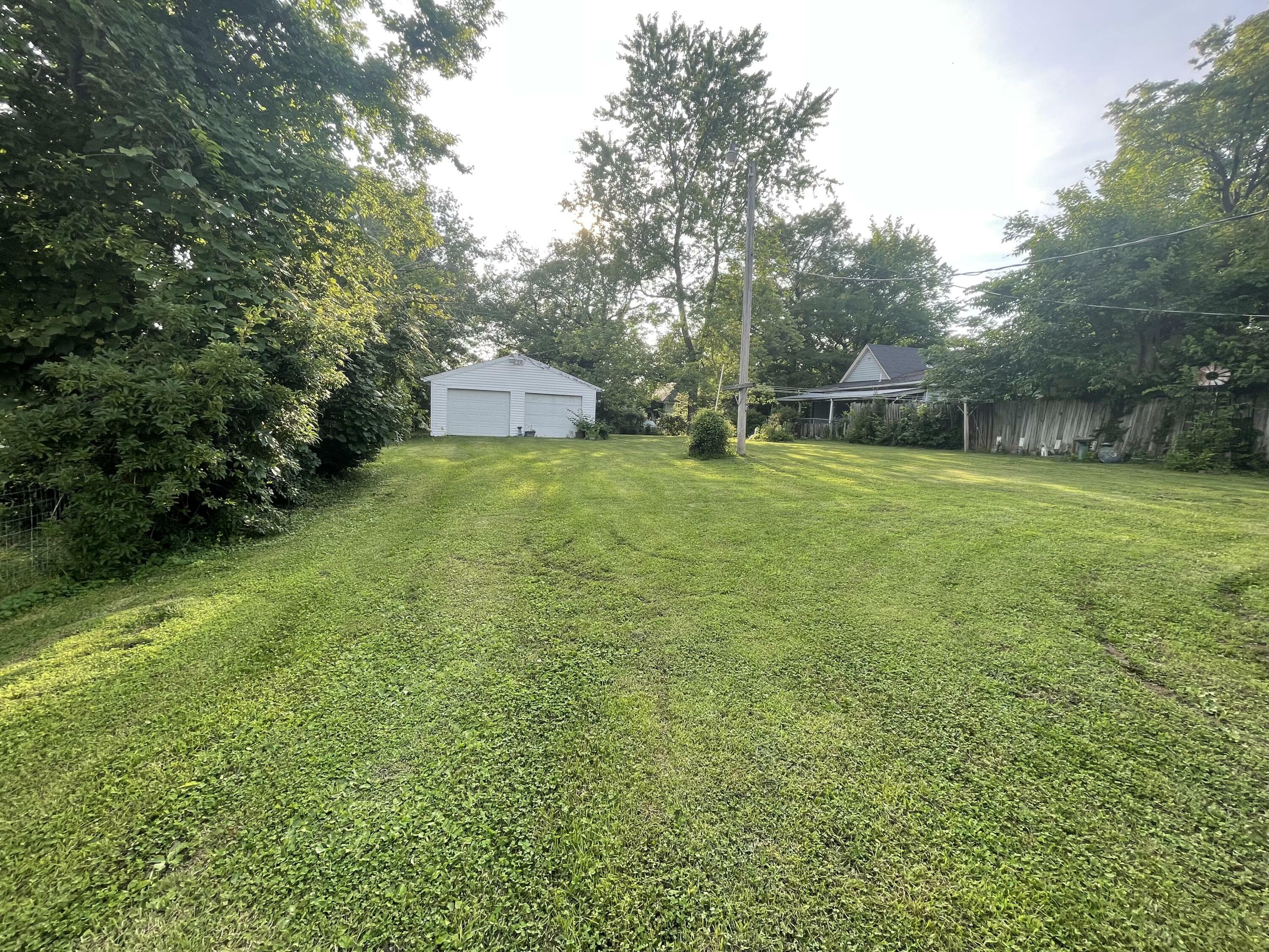 Property Photo:  711 Grand Avenue  MO 65251 