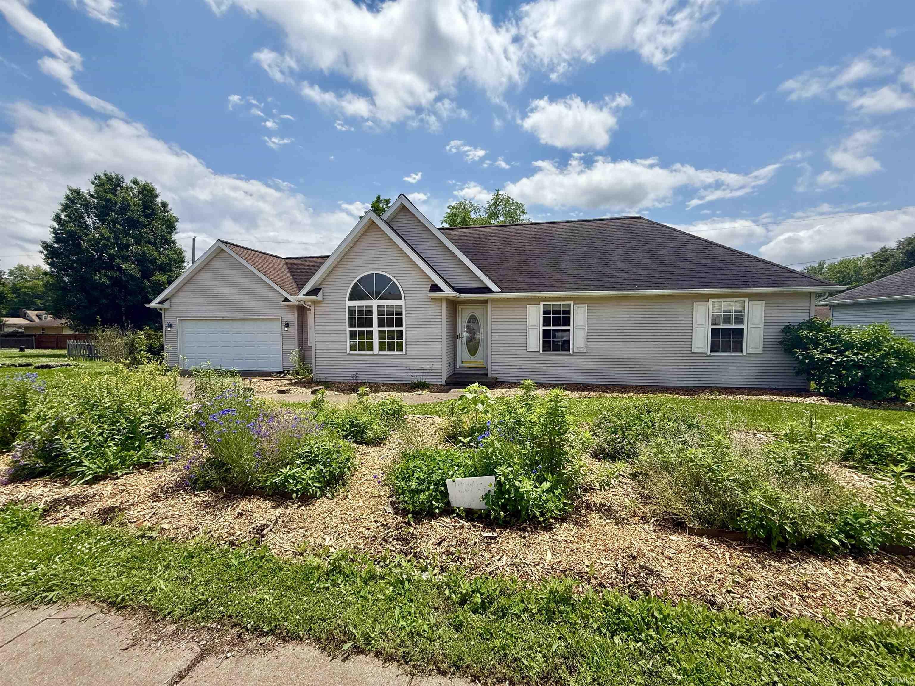 8433 Countrywood Court  Newburgh IN 47630 photo