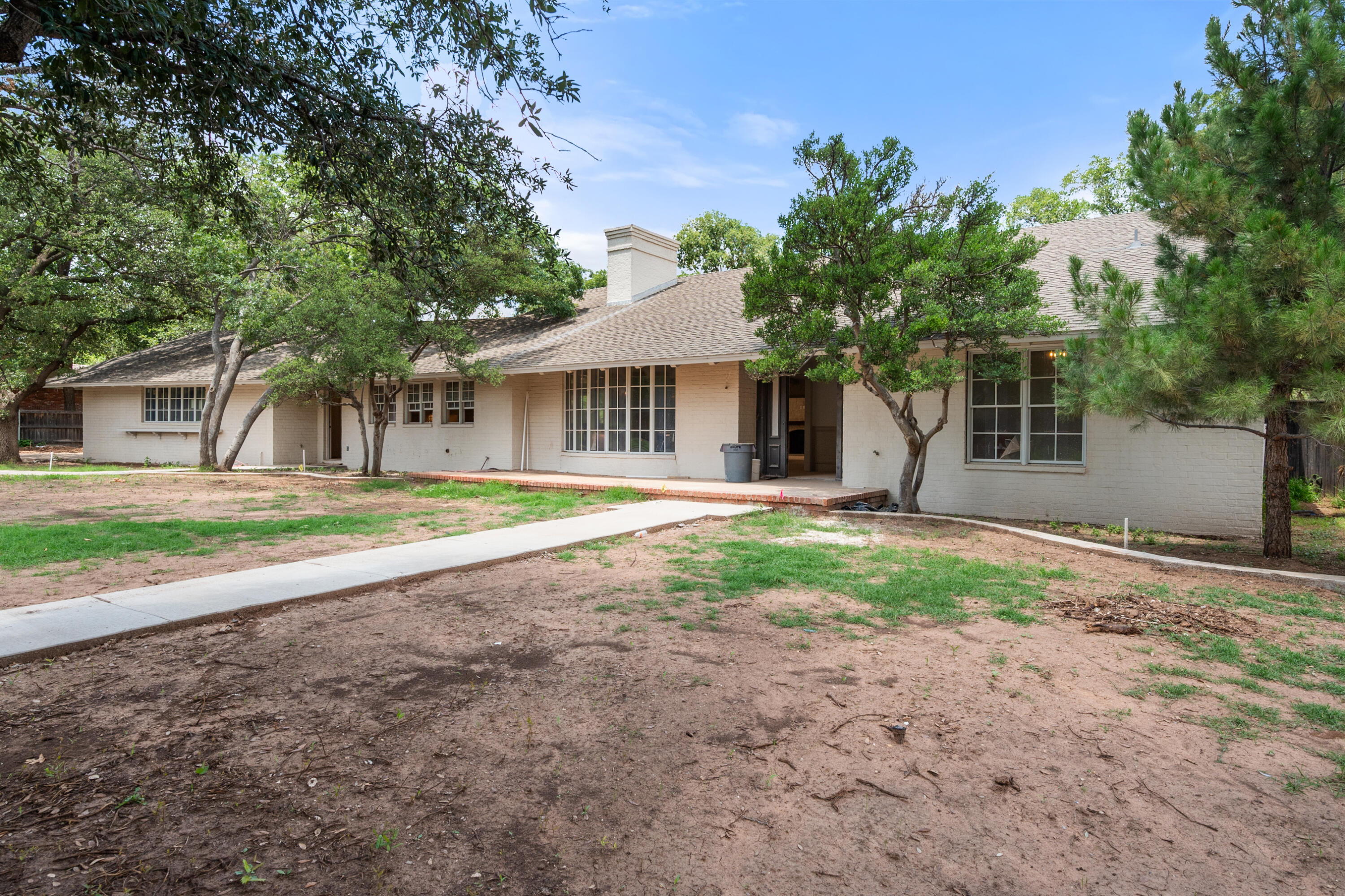 Property Photo: 4606 21st Street TX 79407