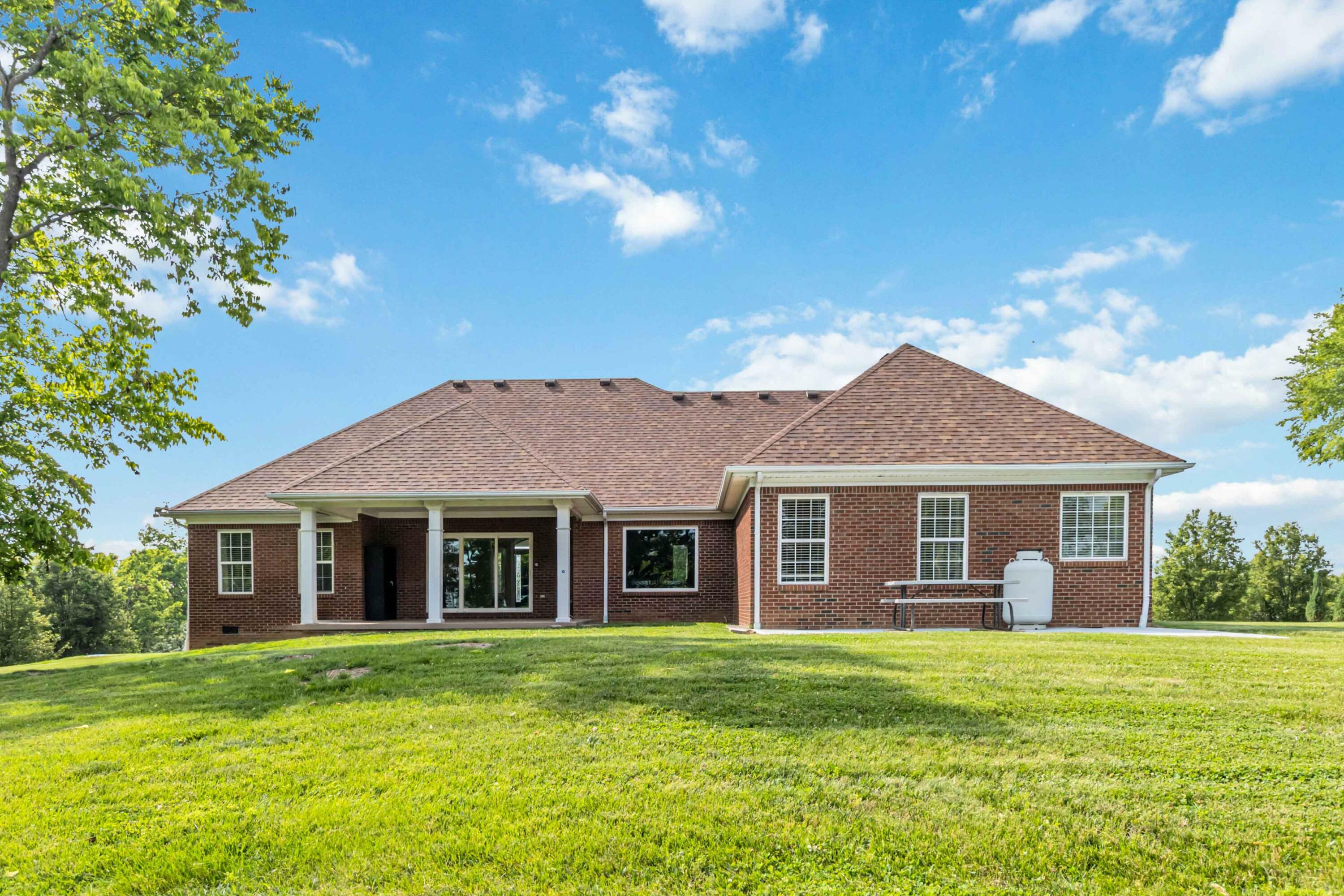 Property Photo: 500 Amster Woods Drive KY 40475