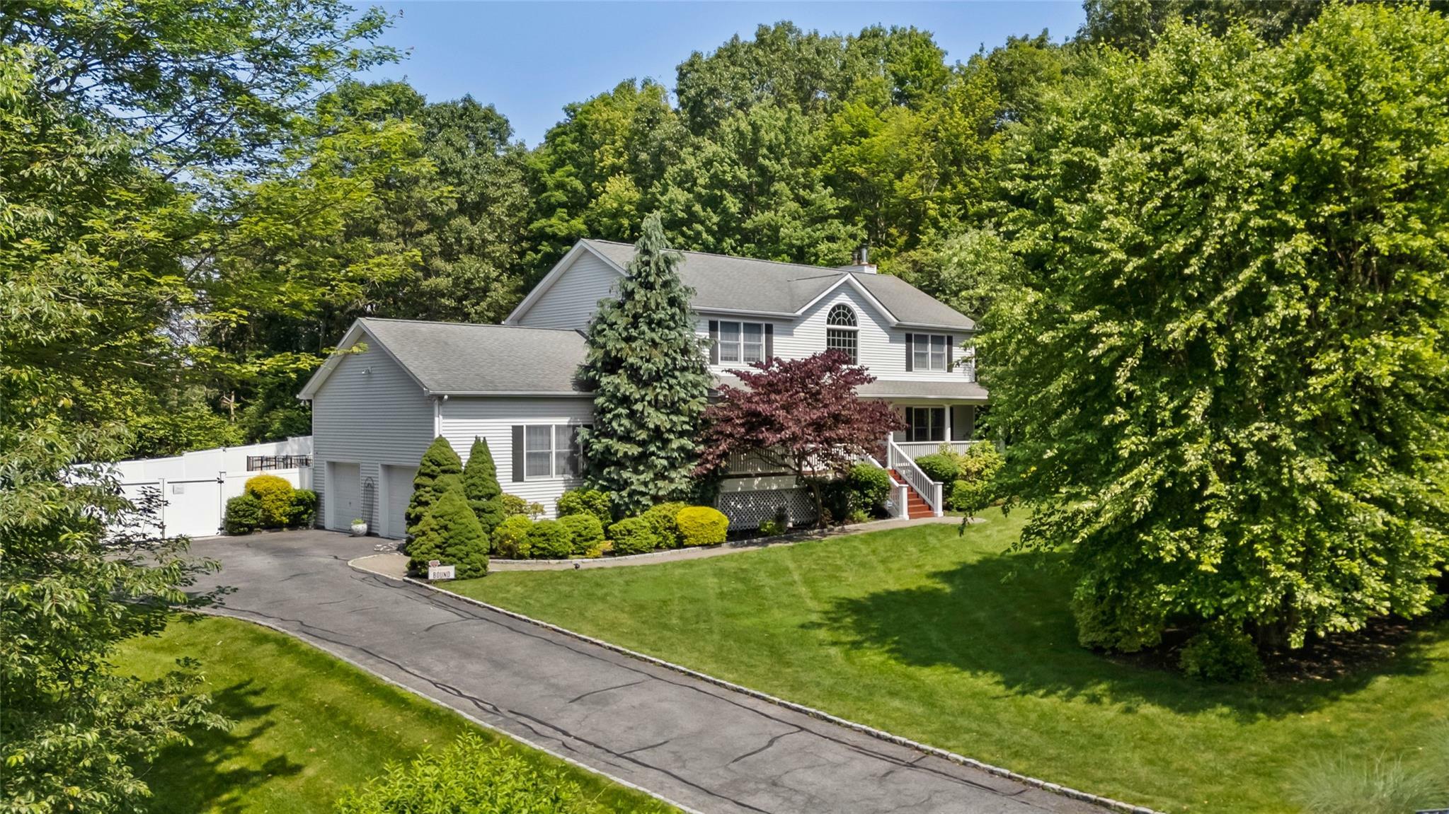 Property Photo: 48 Lindy Drive NY 10512