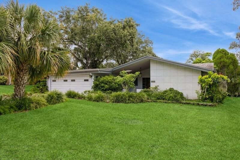 Property Photo:  2035 Nolan Drive  FL 34698