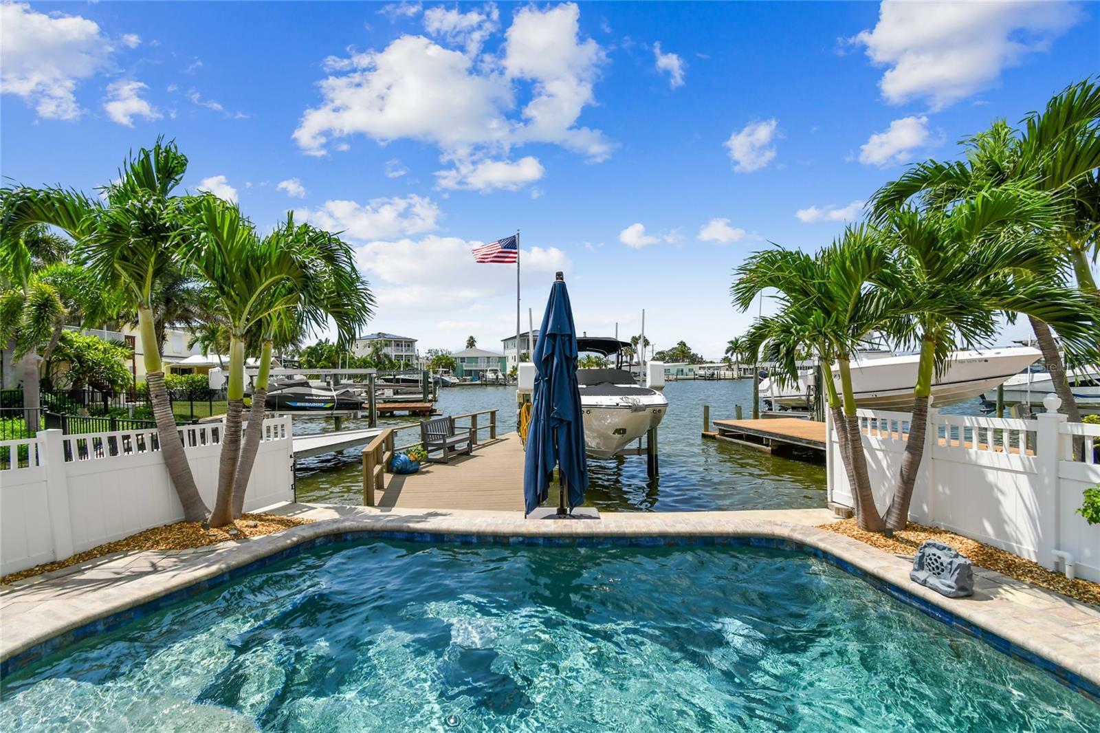 16106 6th Street E  Redington Beach FL 33708 photo